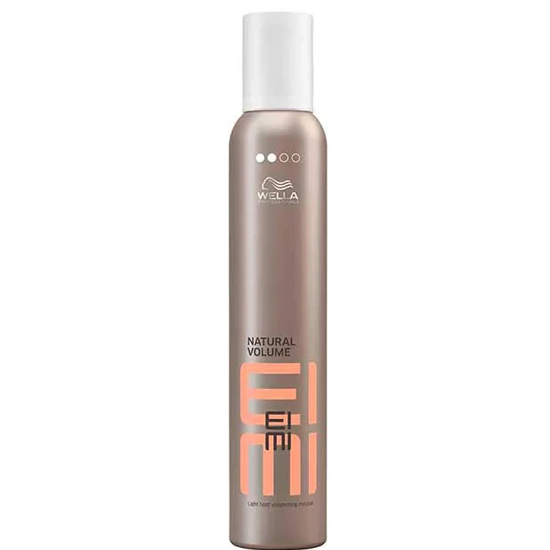 Wella EIMI Volume Natural Volume Mousse – hrmousse til naturlig fylde og fleksibelt hold